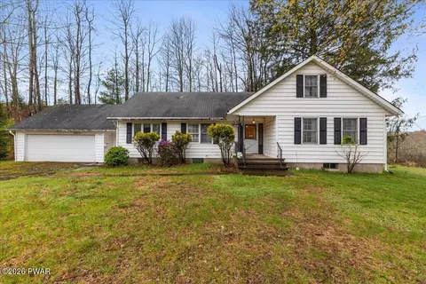 119 Springbrook Rd, Shohola, PA 18458