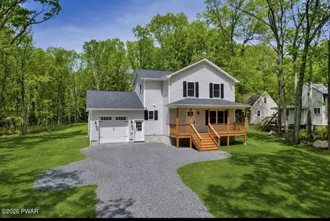 104 Washington Dr, Lords Valley, PA 18428