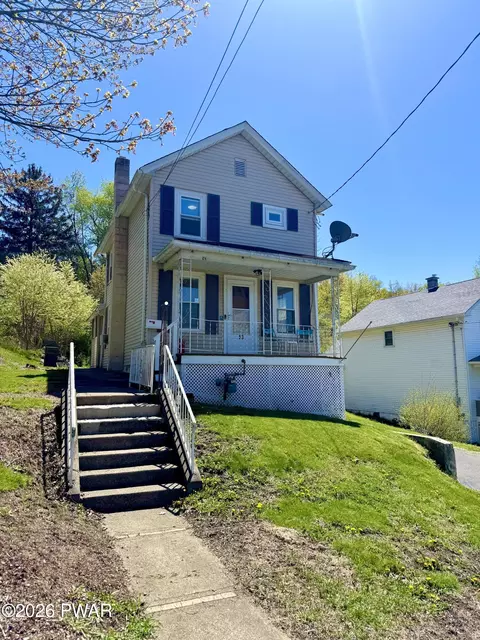 53 Rittenhouse St, Simpson, PA 18407