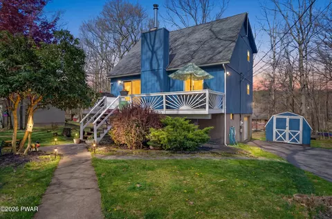 117 Park Ridge Dr, Milford, PA 18337