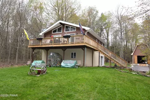 7 Aspen Dr, Newfoundland, PA 18445