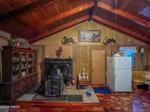 Other - 2121 Oaktree Ln, Bushkill, PA 18324 photo 2 of 6