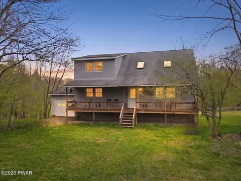 279 Rotten Rd, Equinunk, PA 18417