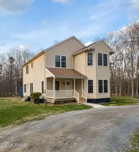 45 Martha Ln, Jim Thorpe, PA 18229