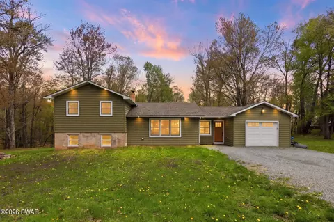 152 Catholic Church Rd, Beach Lake, PA 18405
