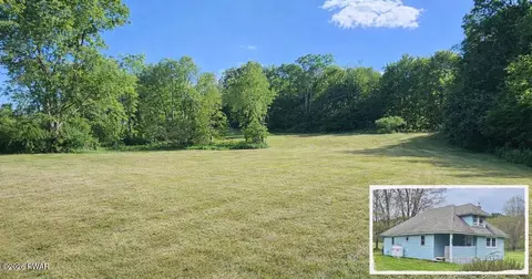 3067 Hancock Hwy, Equinunk, PA 18417