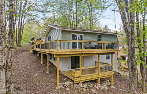 9 Highpoint, Lake Ariel, PA 18436