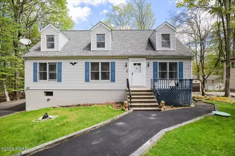 1025 Lake Shore Dr, Lake Ariel, PA 18436