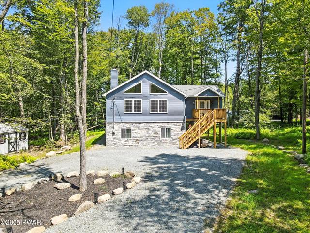 124 Oak Cir, Lake Ariel, PA 18436