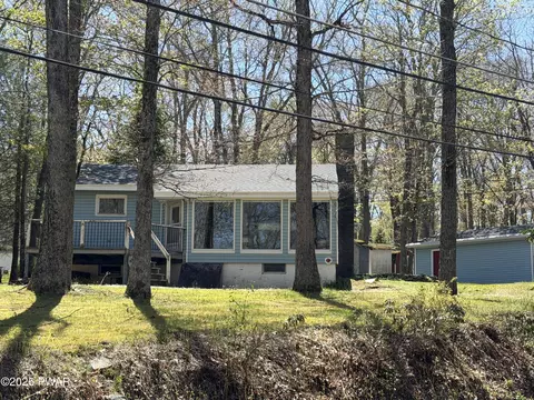 175 Brewster Rd, Dingmans Ferry, PA 18328