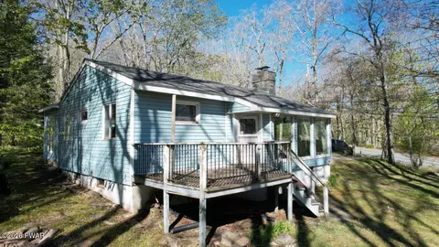 Exterior - 175 Brewster Rd, Dingmans Ferry, PA 18328 photo 10 of 11