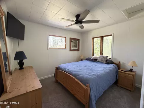 Bedroom - 175 Brewster Rd, Dingmans Ferry, PA 18328 photo 2 of 6