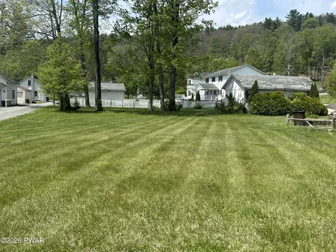 Peach Alley, Milford, PA 18337