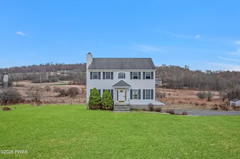 338 Ridge Rd, Campbell Hall, NY 10916