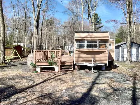 130 Birchy Brk, Milford, PA 18337