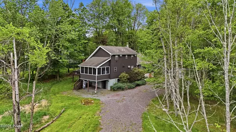 46 Forest Ln, Lake Ariel, PA 18436