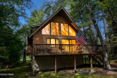95 Brookfield Rd, Lake Ariel, PA 18436