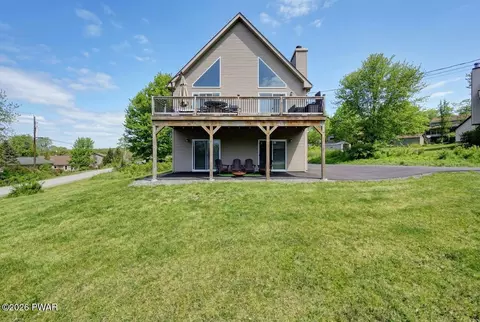 78 Grandview Dr, Lake Ariel, PA 18436