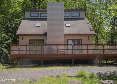 5171 Classic Dr, Tobyhanna, PA 18466