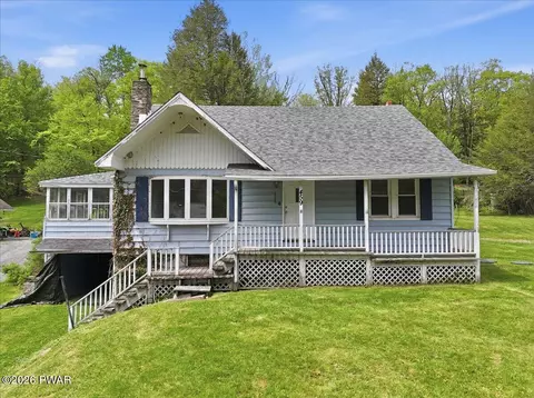 459 Welcome Lake Rd, Beach Lake, PA 18405