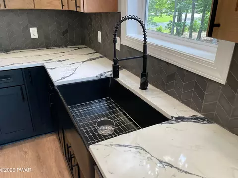 Kitchen - 157 E Shore Dr, Dingmans Ferry, PA 18328 photo 2 of 4