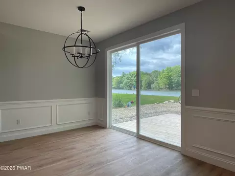 Dining - 157 E Shore Dr, Dingmans Ferry, PA 18328 photo 1 of 1