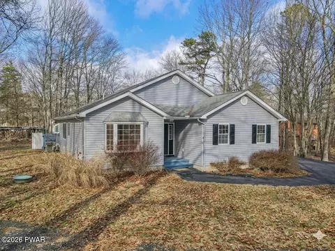 502 Carrock Way, Tamiment, PA 18371
