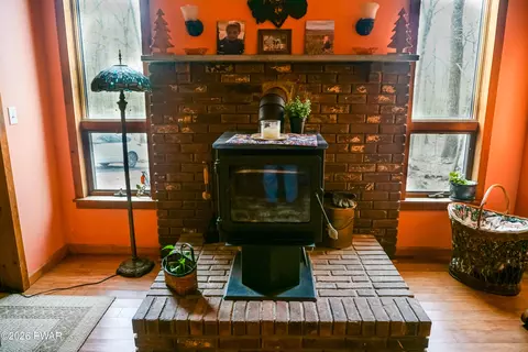 Other - 109 Eagle Ct, Bushkill, PA 18324 photo 2 of 8