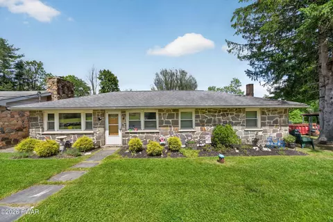 191 Foster Hill Rd, Milford, PA 18337