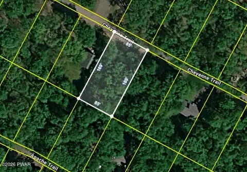27 Cheyenne Trl, Gouldsboro, PA 18424