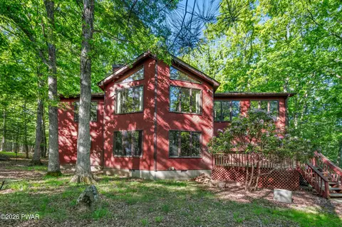 6106 Berwood Ter, East Stroudsburg, PA 18301