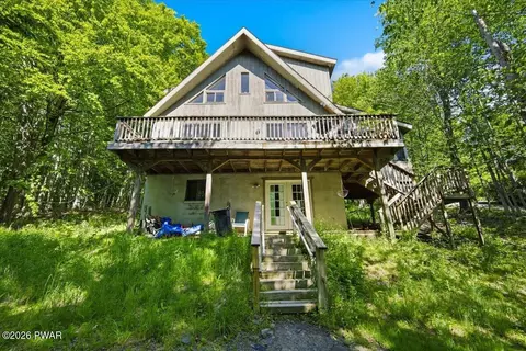 172 Brookfield Rd, Lake Ariel, PA 18436