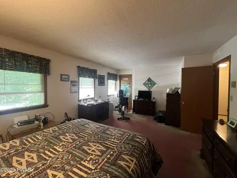 Bedroom - 111 Rays Pl, Dingmans Ferry, PA 18328 photo 2 of 5