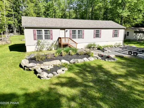 78 Orion Way, Lake Ariel, PA 18436