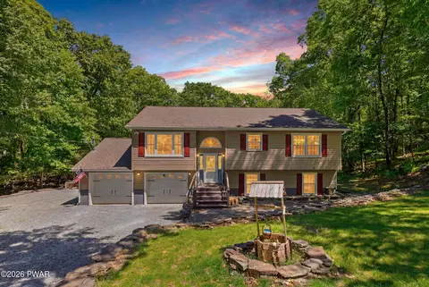 108 Heavenly Valley Dr, Tafton, PA 18464