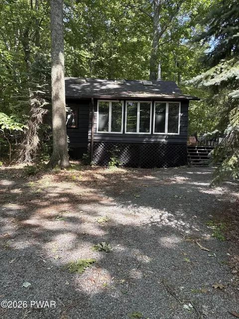 194 Pa-507, Hawley, PA 18428