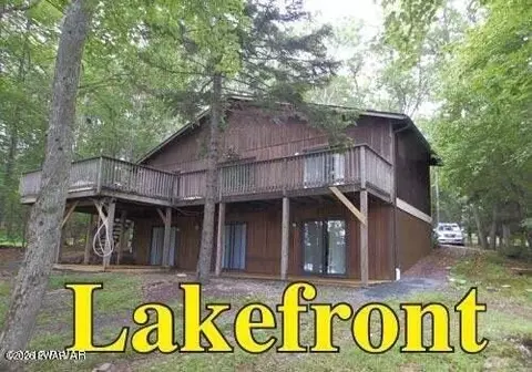 129 S Shore Dr, Milford, PA 18337