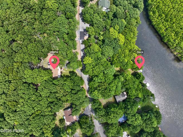 163 N Lake Dr, Dingmans Ferry, PA 18328