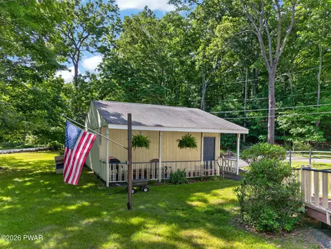 Exterior - 103 Compton Ct, Millrift, PA 18340 photo 9 of 18