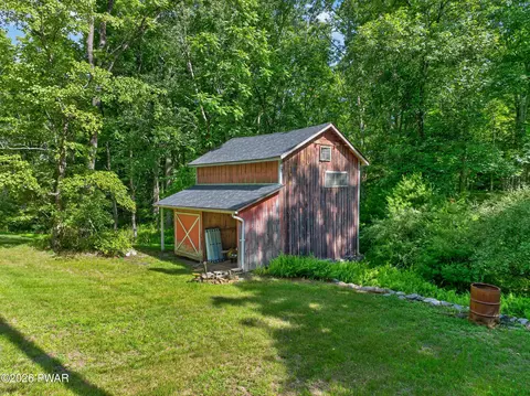 Exterior - 103 Compton Ct, Millrift, PA 18340 photo 10 of 18