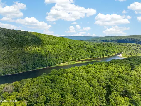 View/Area - 103 Compton Ct, Millrift, PA 18340 photo 2 of 2
