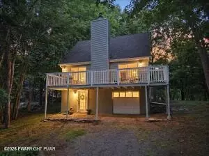 103 Northwynd Dr, Milford, PA 18337