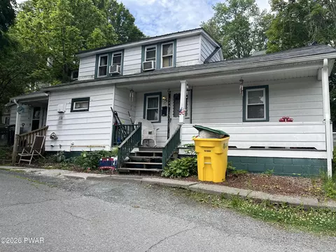 246 Vine St, Honesdale, PA 18431