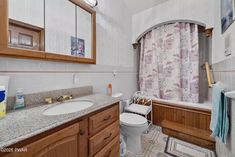162 Doolan Rd, Dingmans Ferry, PA 18328 photo 47