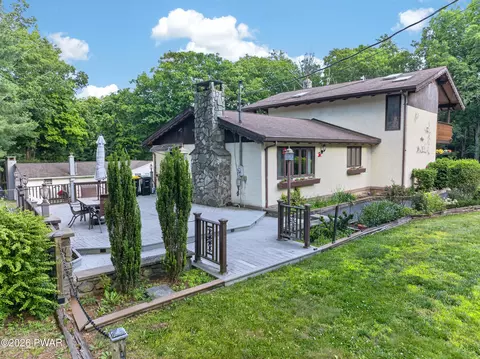 162 Doolan Rd, Dingmans Ferry, PA 18328 photo 7
