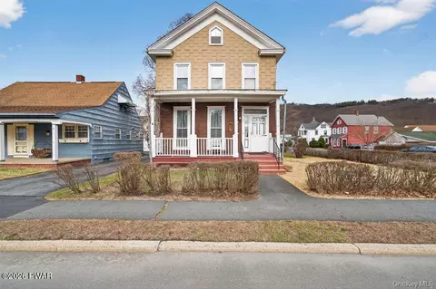 195 W Main St, Port Jervis, NY 12771