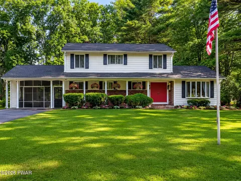 108 Riverview Ter, Milford, PA 18337