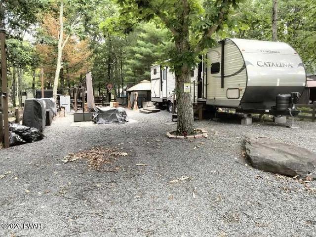 125 Doe Ln, Milford, PA 18337