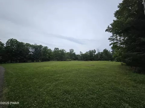 Bush Rd T 565 1 Road, Cresco, PA 18326
