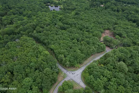 Tom Quick Road, Dingmans Ferry, PA 18328 photo 4